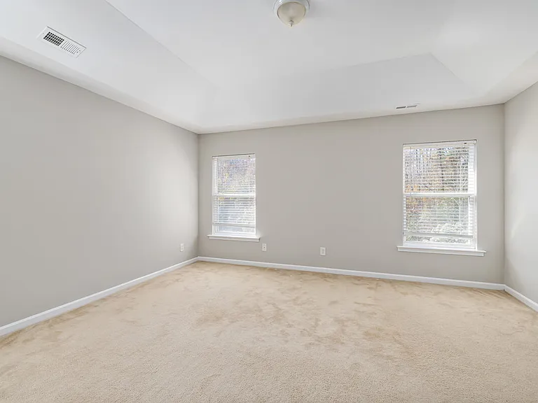 3030 Remington Oaks Cir — Photo 7