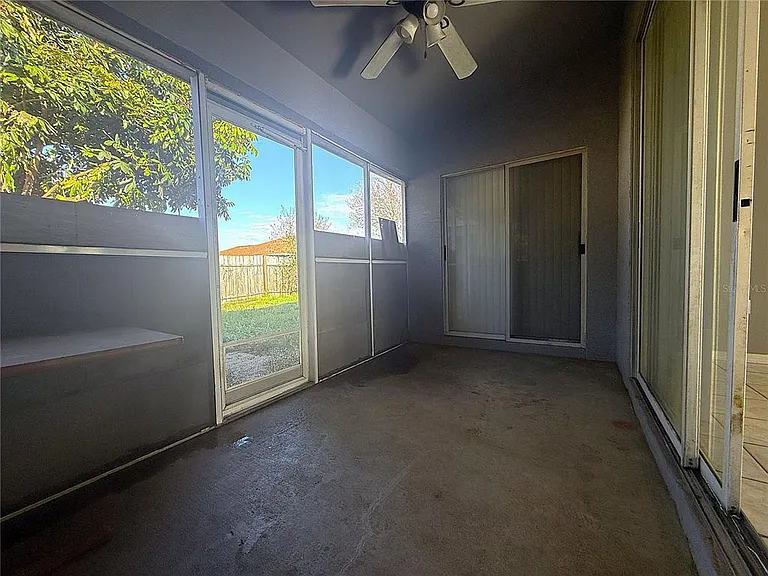8839 Greenleaf Ct — Photo 24