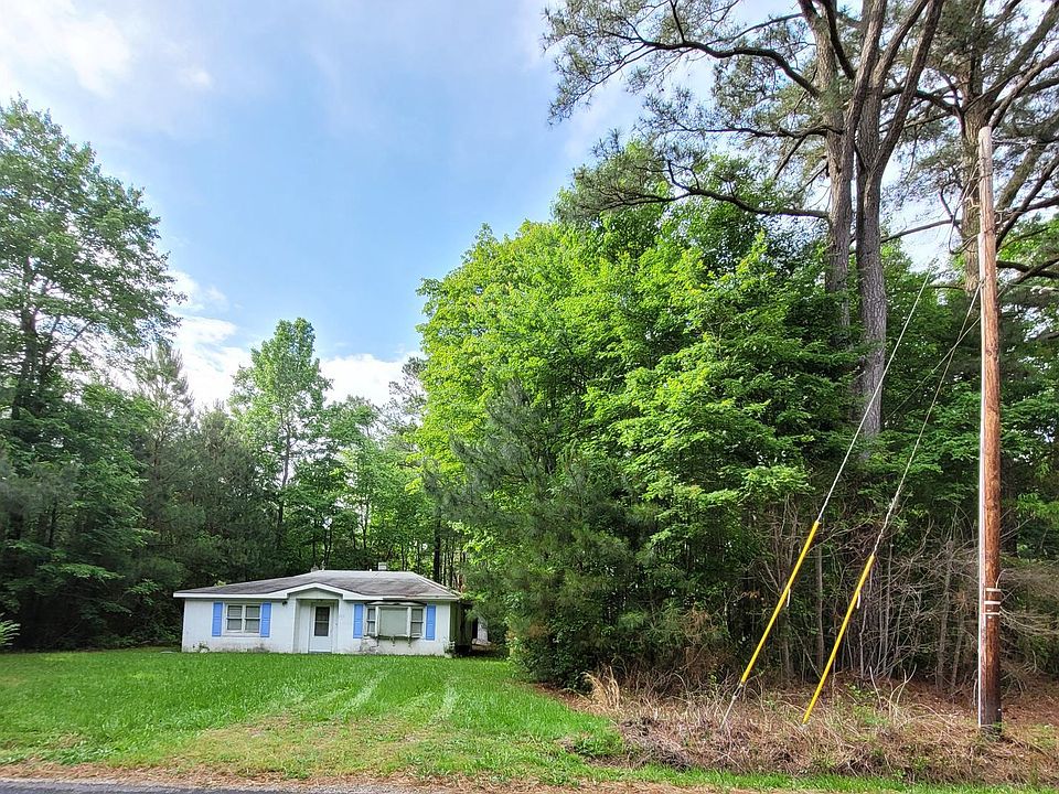 2nd image of 269 Blackberry Rd