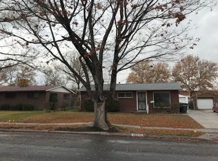 1129 N Buccaneer Dr, Salt Lake City, UT 84116