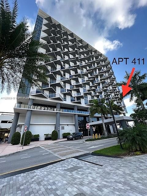 1st image of 5300 NW 85th Ave APT 411
