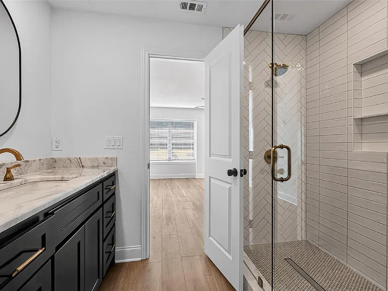 2808 Woodland Dr — Photo 18