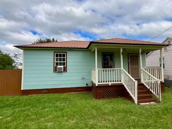 4274 Kelson Ave, Marianna, FL 32446