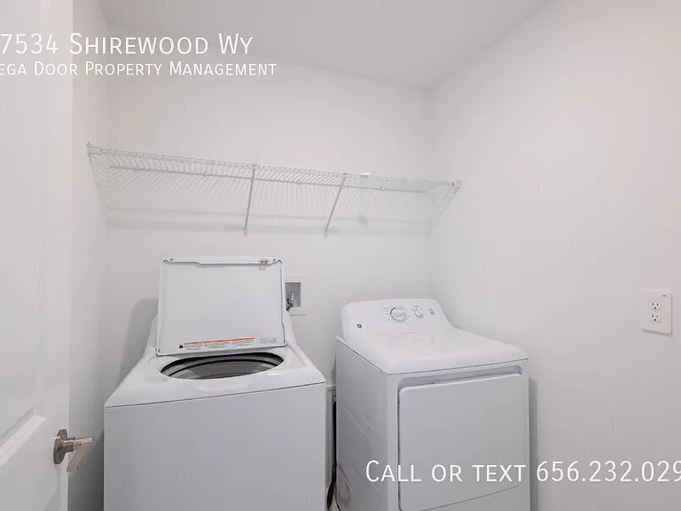 17534 Shirewood Way — Photo 24