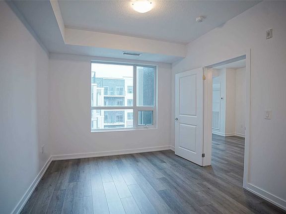 4th image of 5055 Greenlane #534