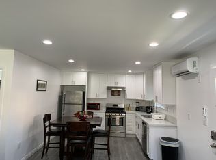 9227 1/2 S 5th Ave, Inglewood, CA 90305