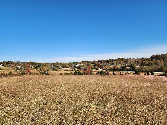 2nd image of 4030 State Highway 184