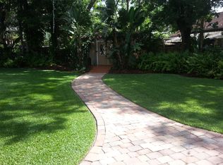 605 W Henry Ave, Tampa, FL 33604