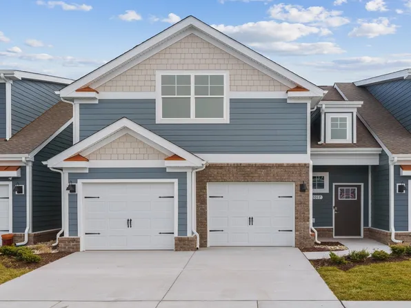 2017 Nicole Ln, Chesapeake, VA 23322