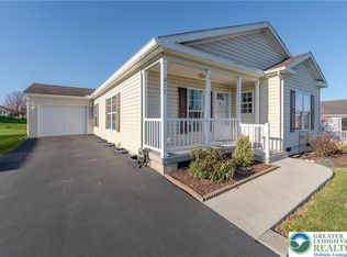 677 San Simeon Pl, Easton, PA 18040