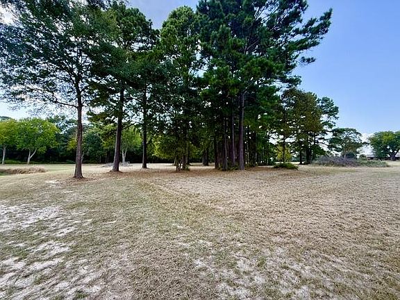 5th image of 27 Sunray Ln