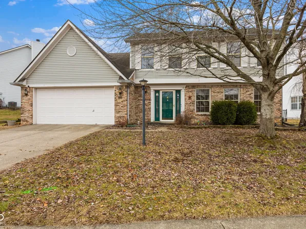 8351 Sawgrass Dr, Indianapolis, IN 46234