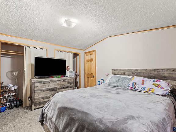 4th image of 505 N Eagle Pl