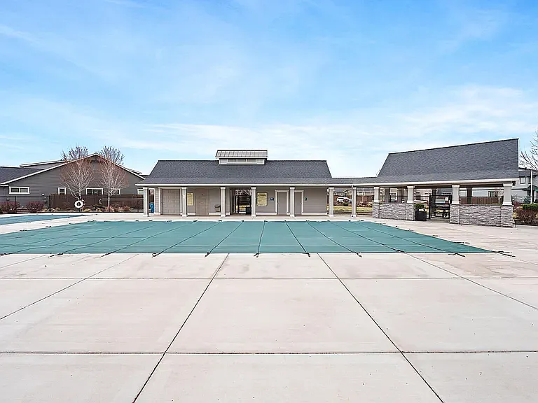 4541 SW 36th St — Photo 32