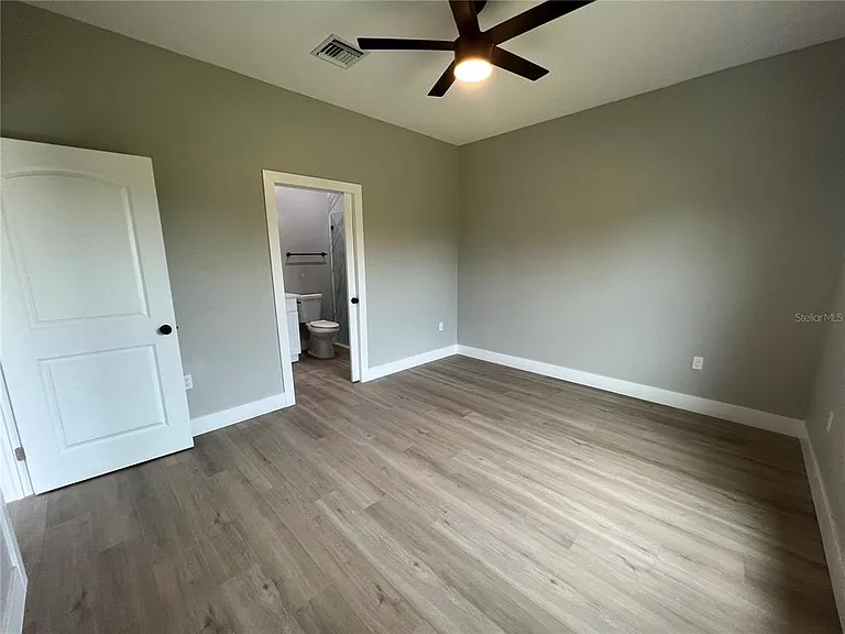 12128 Henley Ave — Photo 15