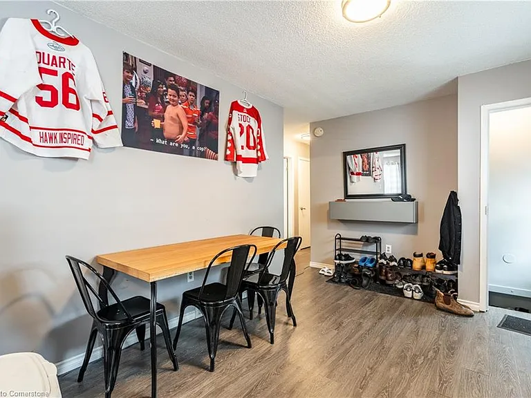 19 Patricia St — Photo 15