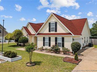 300 Sunflower St, Raeford, NC 28376