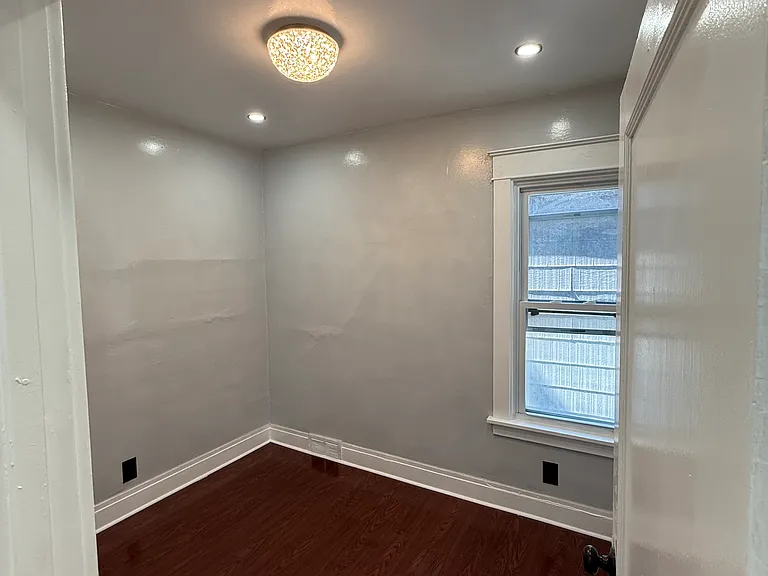 246 Cambridge Ave #2 — Photo 9