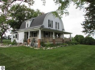 3691 N Leaton Rd, Mount Pleasant, MI 48858