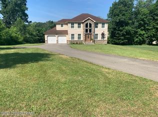 6 Thomas Point, East Stroudsburg, PA 18301