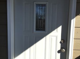 507 Reclamation Dr APT 17, Williston, ND 58801