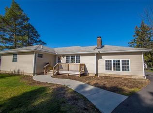 12478 Forest Rd, Huntsburg, OH 44046