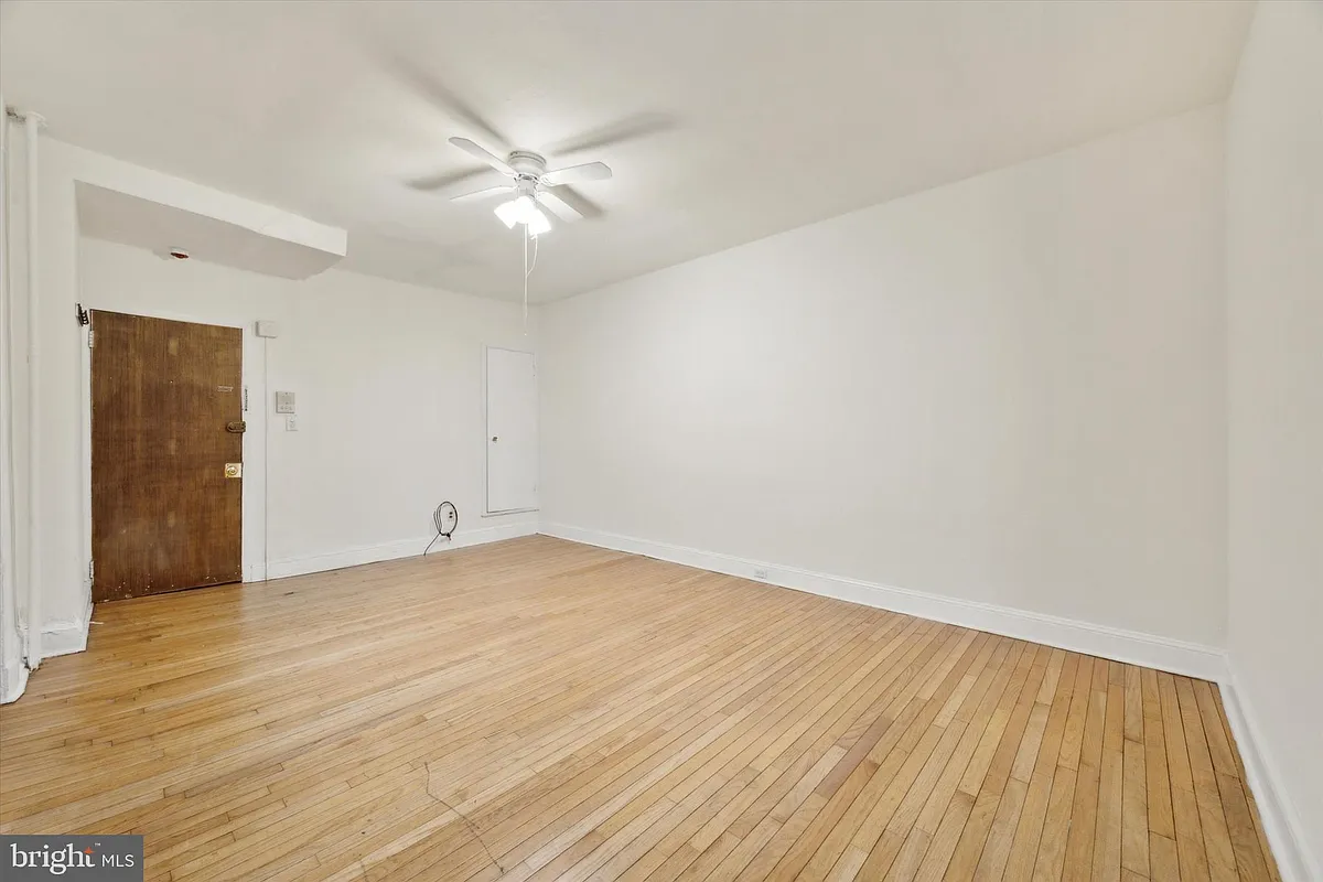 Building Photo - 1817 Spruce St #1R