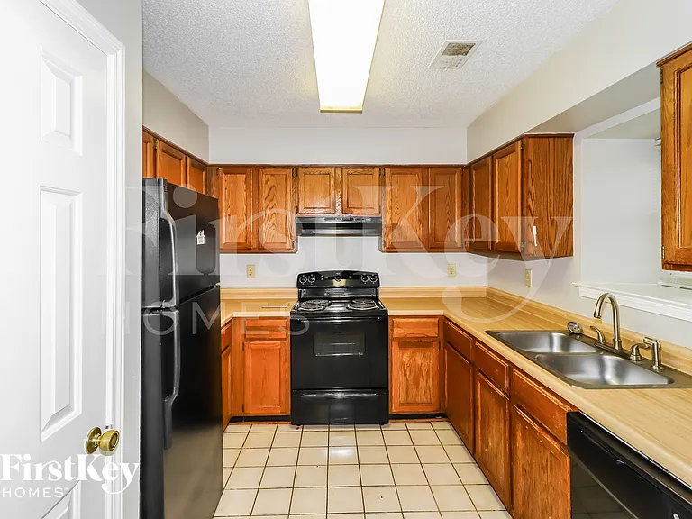 7124 Countryside Rd — Photo 6