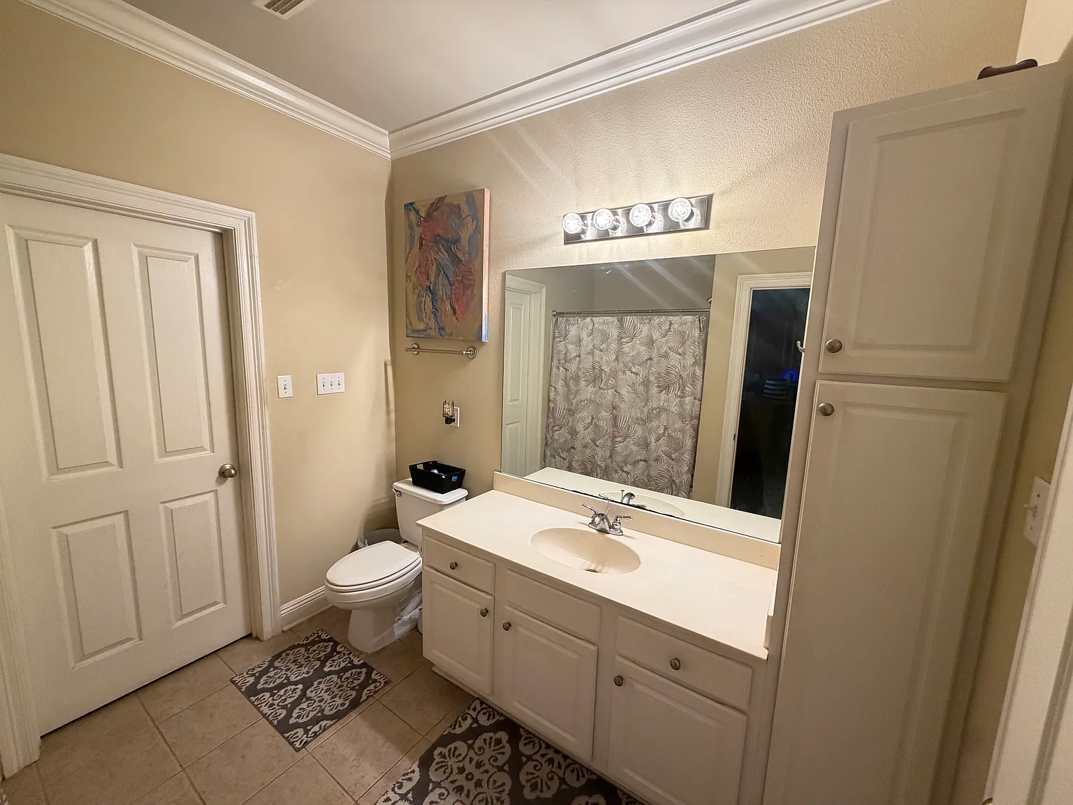 3 bed, 1555 sqft, $1,700 — Photo 2