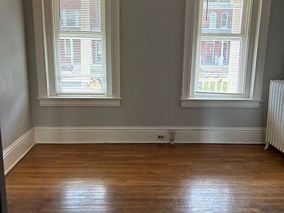 2nd image of 709 Pennsylvania Ave