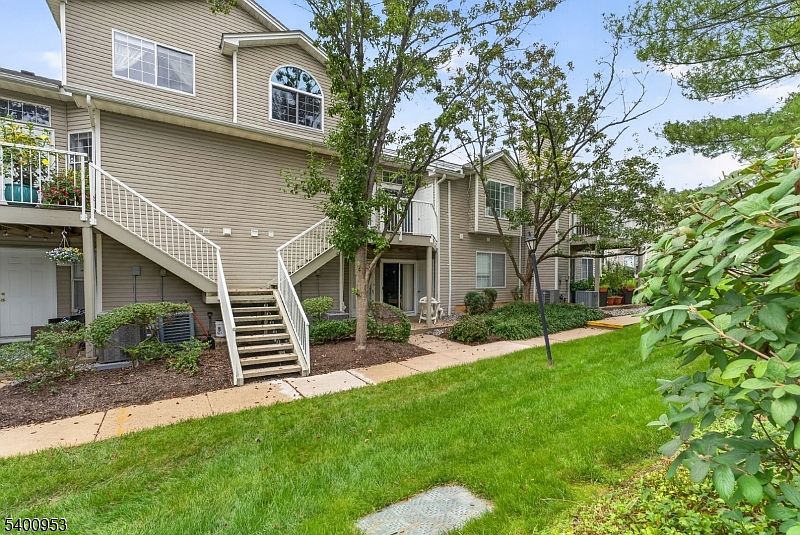 1st image of 22 Pine Court #22
