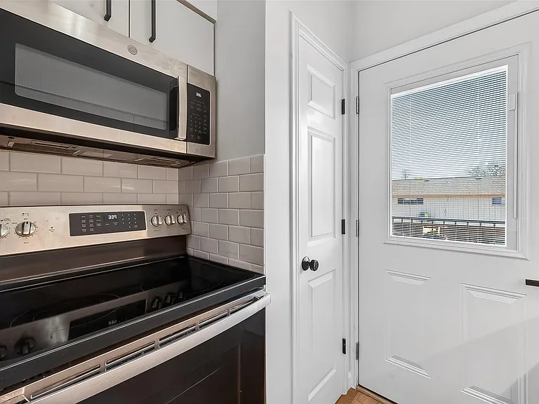 1811 Stoney Brook Dr #91 — Photo 10