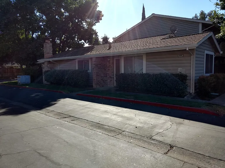8301 La Riviera Dr #1 — Photo 2