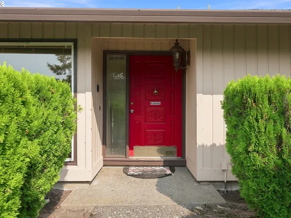 3910 NW 172nd Pl, Beaverton, OR 97006