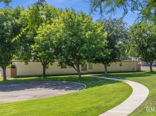 3911 Noel Pl, Bakersfield, CA 93306