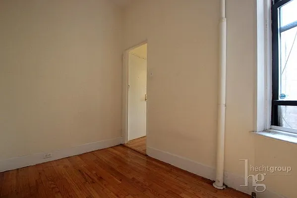 Rented by Hecht Group | media 16