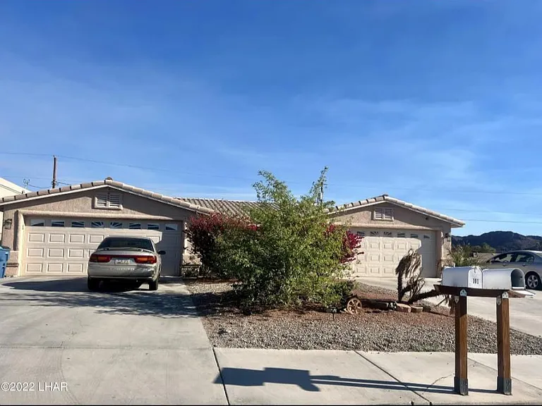 3404 Oro Grande Blvd — Photo 1