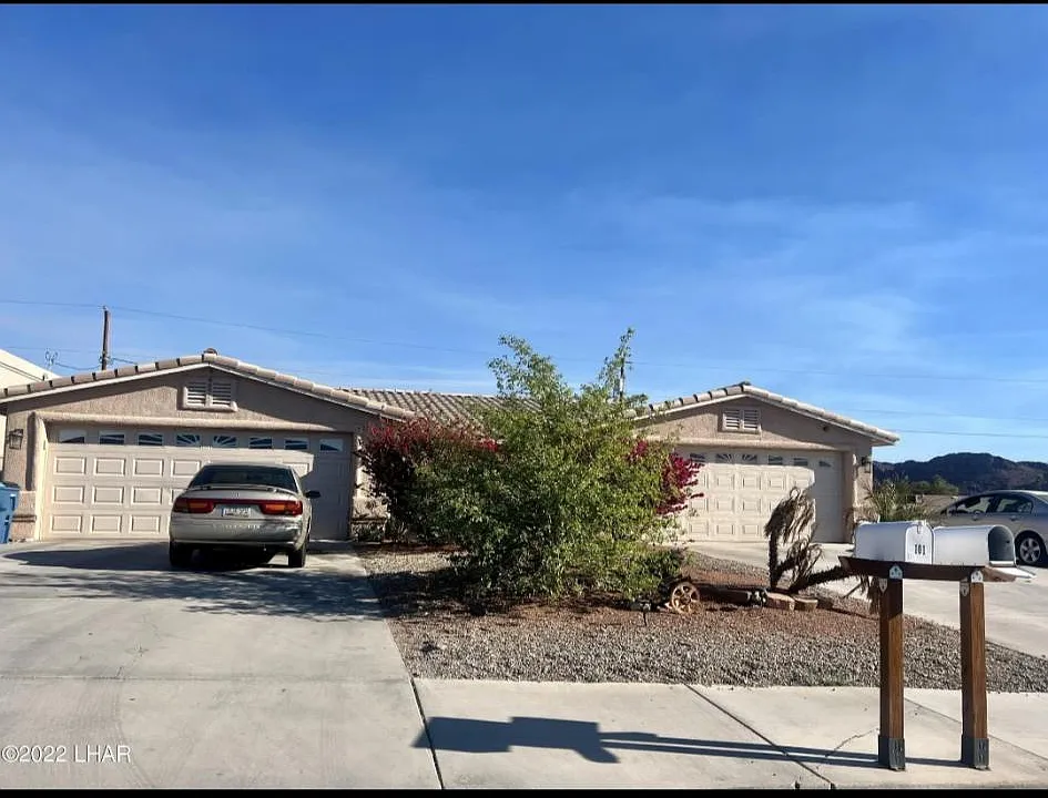 3404 Oro Grande Blvd