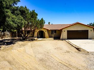 10978 Neilson Rd, Oak Hills, CA 92344