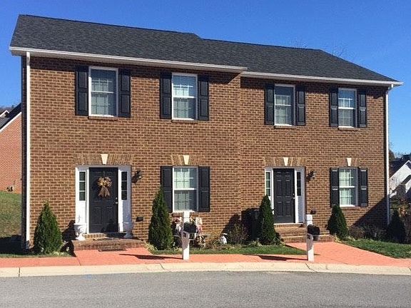2nd image of 2313 Jenny Ln