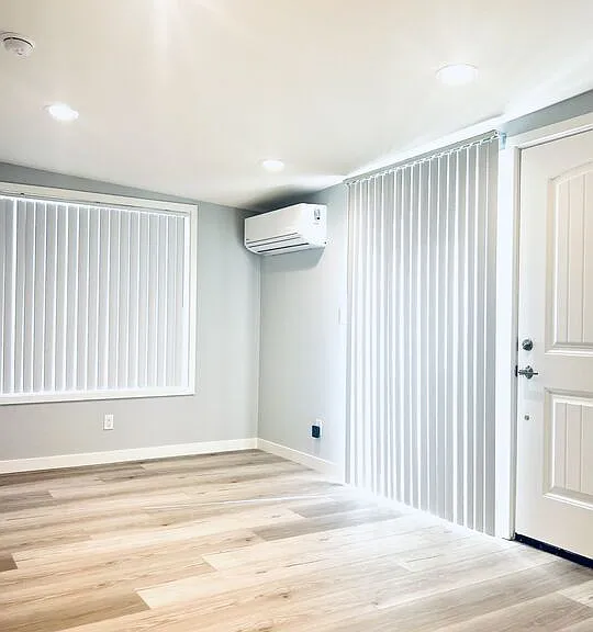 1056 Winchester Ave #B — Photo 9