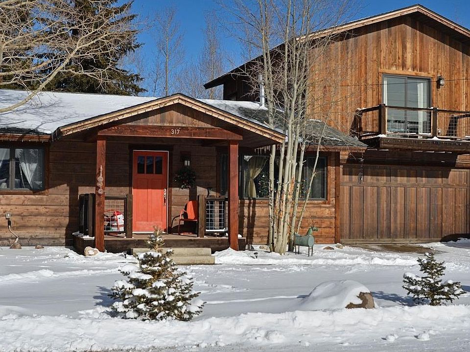 1st image of 317 Elk Ln