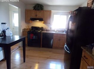 497 Macarthur Ave, Garfield, NJ 07026