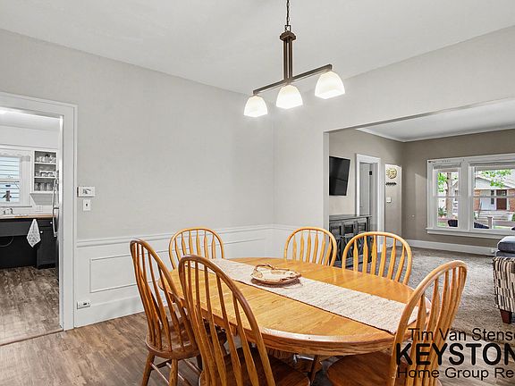5th image of 1117 Powers Ave NW