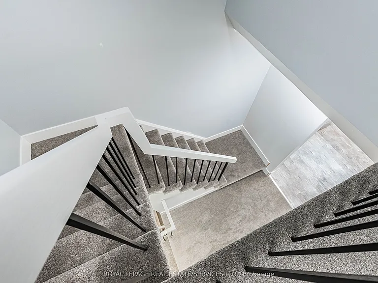 1855 Maple Ridge Dr #35 — Photo 42