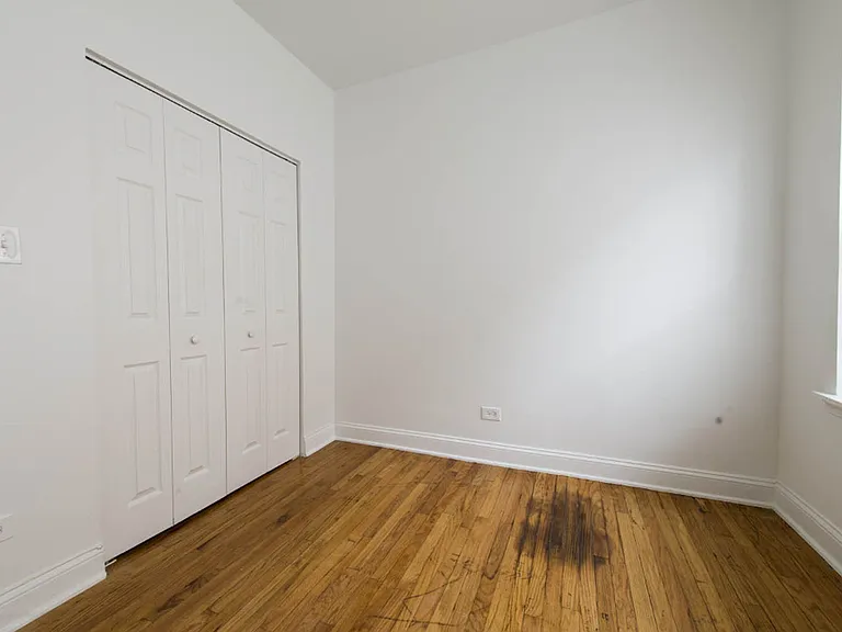 3600 W Franklin — Photo 11