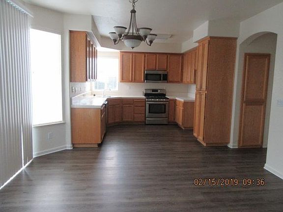 5th image of 1733 Magenta Dr