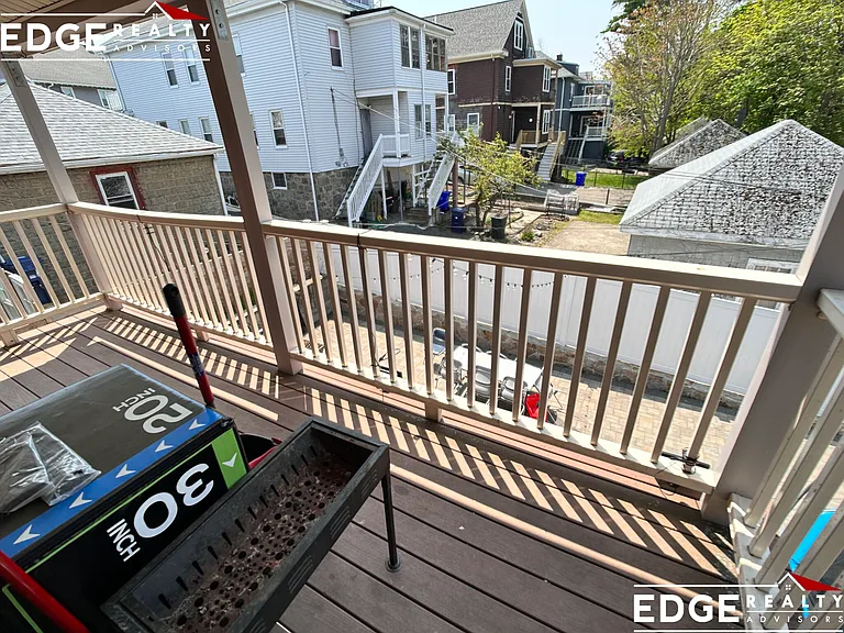 41 Blenford Rd #1A — Photo 3