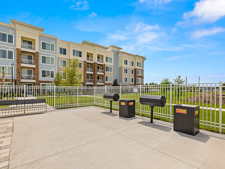 Osprey Park 62+ Apartments & Cottages — Photo 14