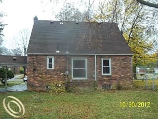 2nd image of 14321 Piedmont St
